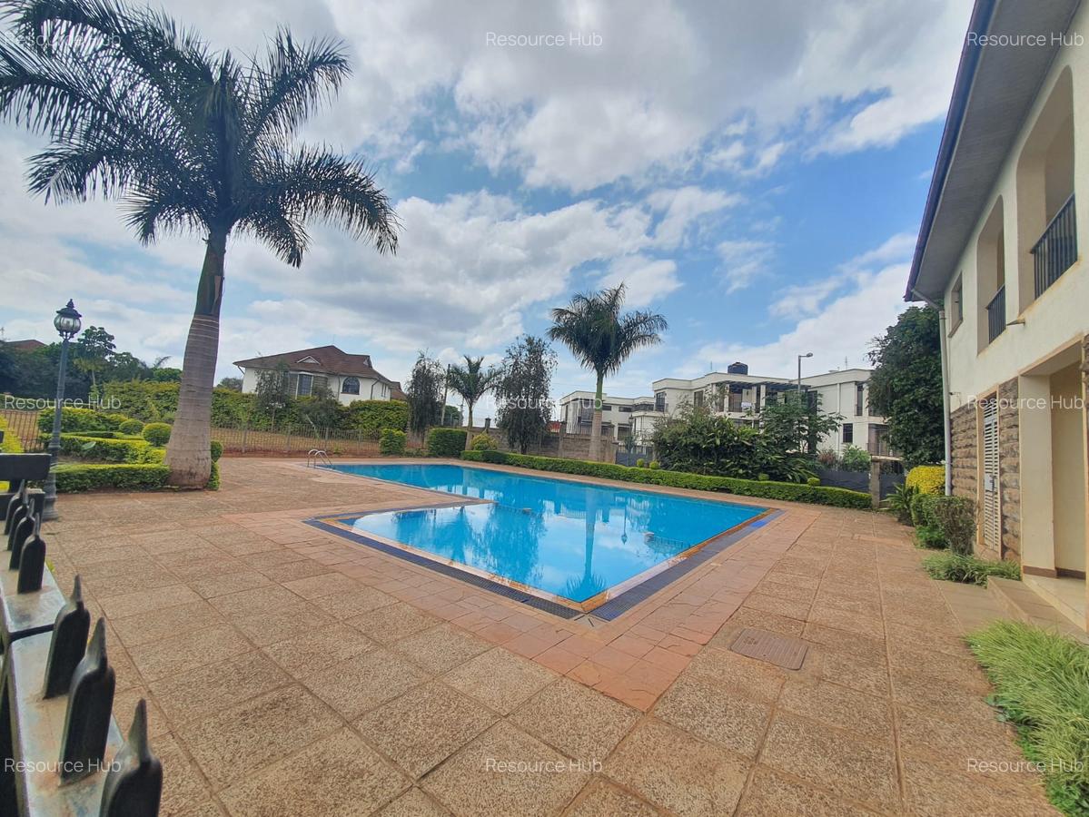 4 Bed Townhouse with En Suite at Loresho - 2