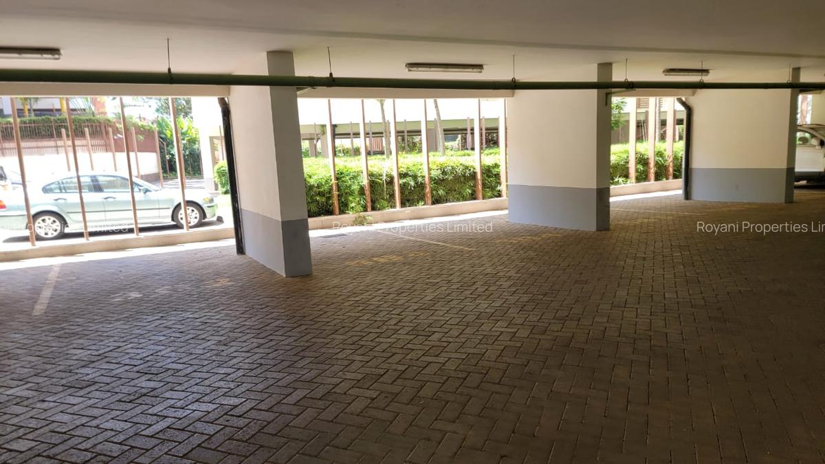 2 Bed Apartment with En Suite in Thika Road - 18