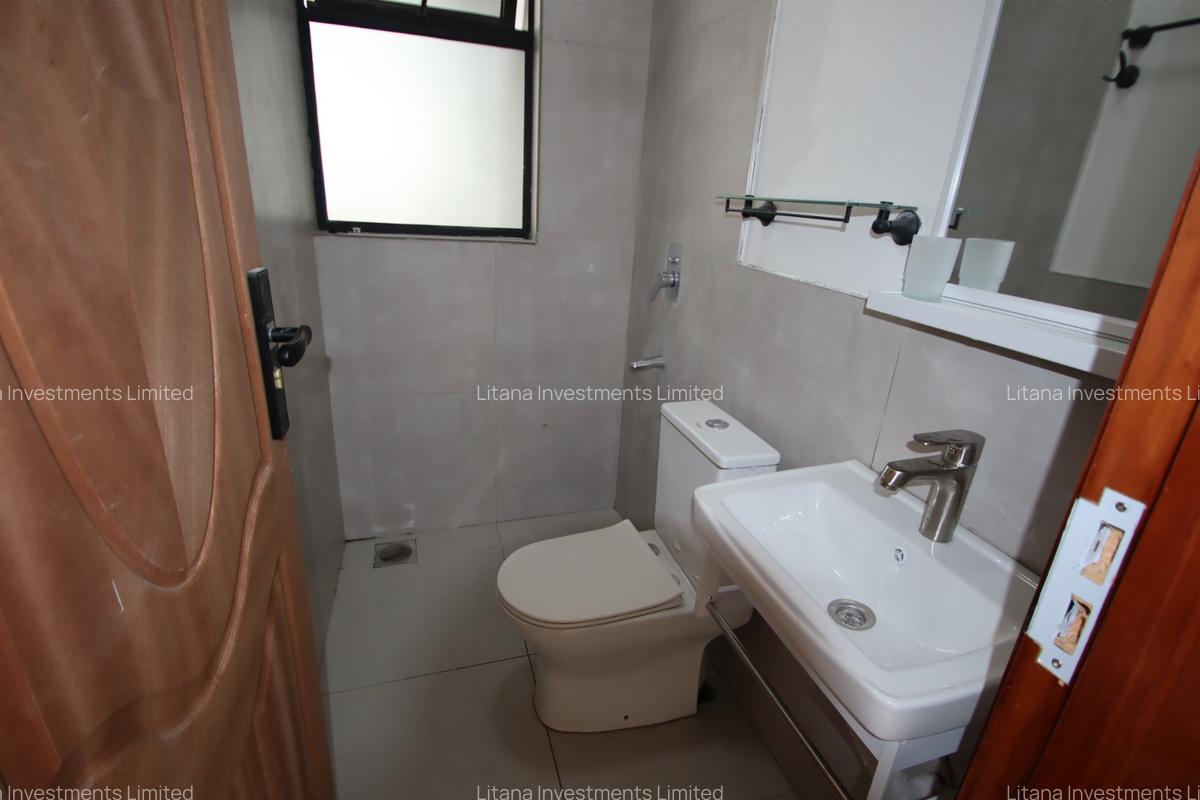 4 Bed Villa with En Suite at Kamakis Corner - 9