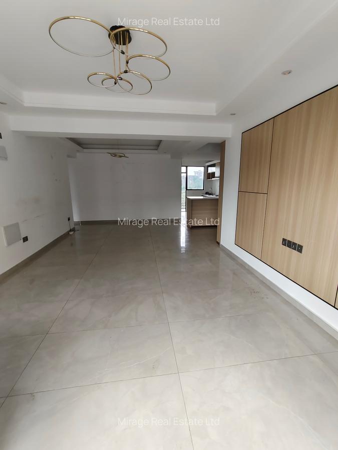 3 Bed Apartment with En Suite in Riverside - 7