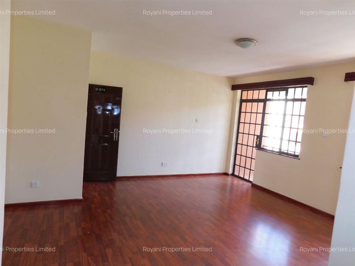 2 Bed Apartment with En Suite at Fourways Junction Estate - 3