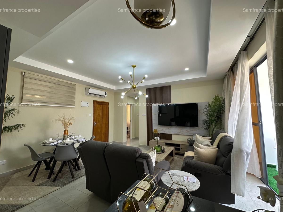 2 Bed Apartment with En Suite at 1 St Avanue - 8