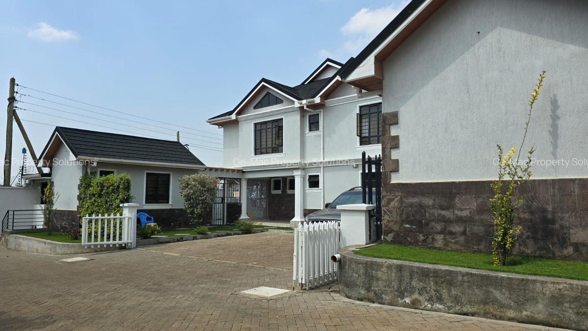 4 Bed House with En Suite at Paradise Lost Road - 1
