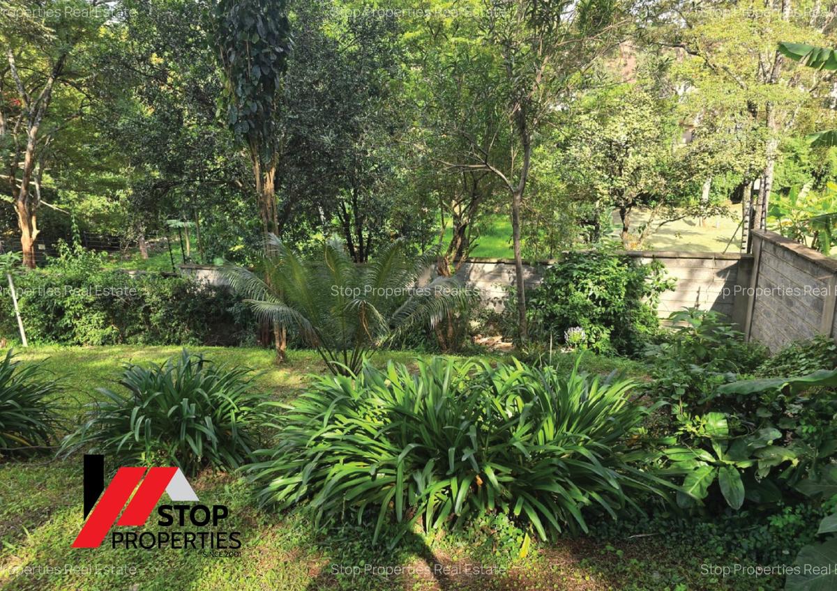 6 Bed Villa with En Suite in Lavington - 6