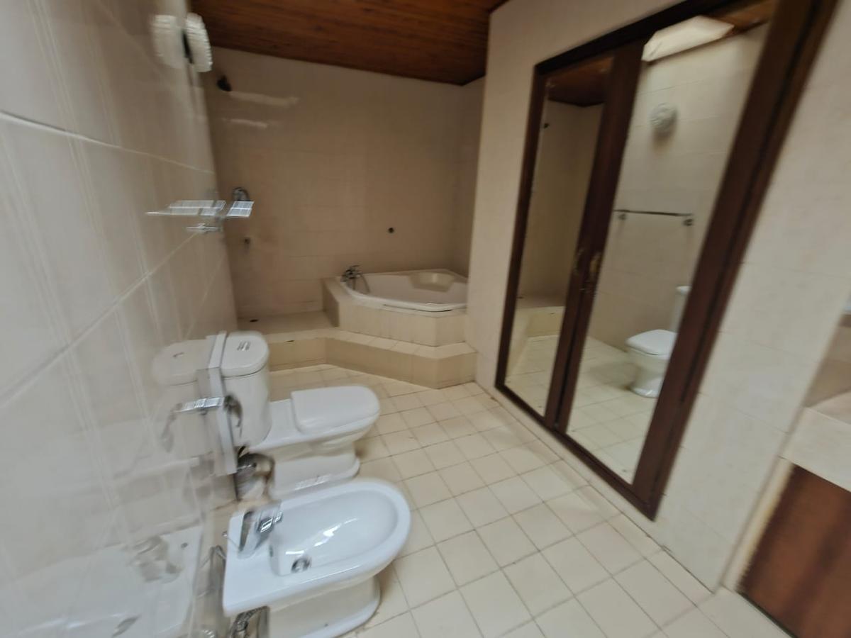 4 Bed House with En Suite at Old Muthaiga - 16