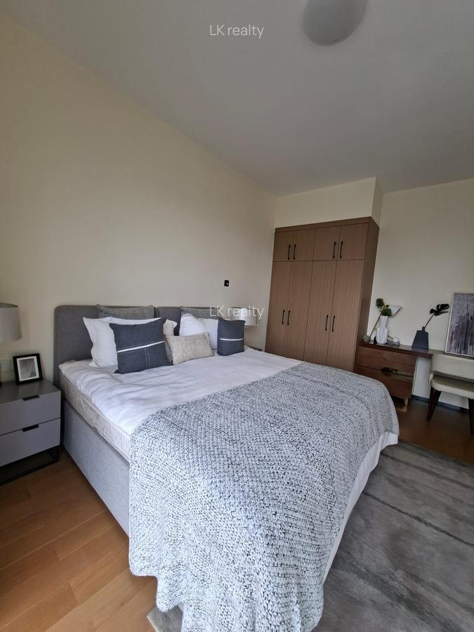 Serviced 2 Bed Apartment with En Suite at Westlands Road - 14