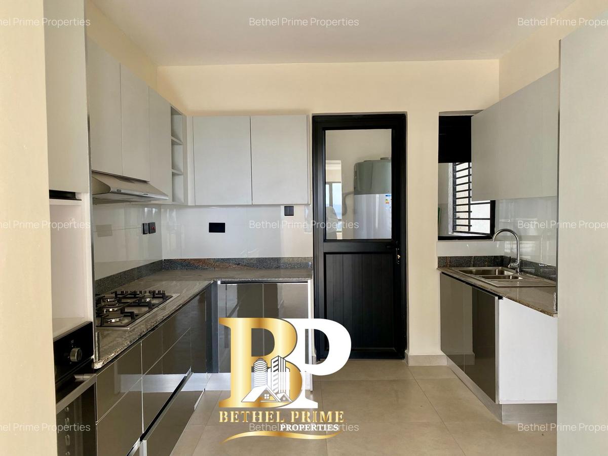 3 Bed Apartment with En Suite in General Mathenge - 9