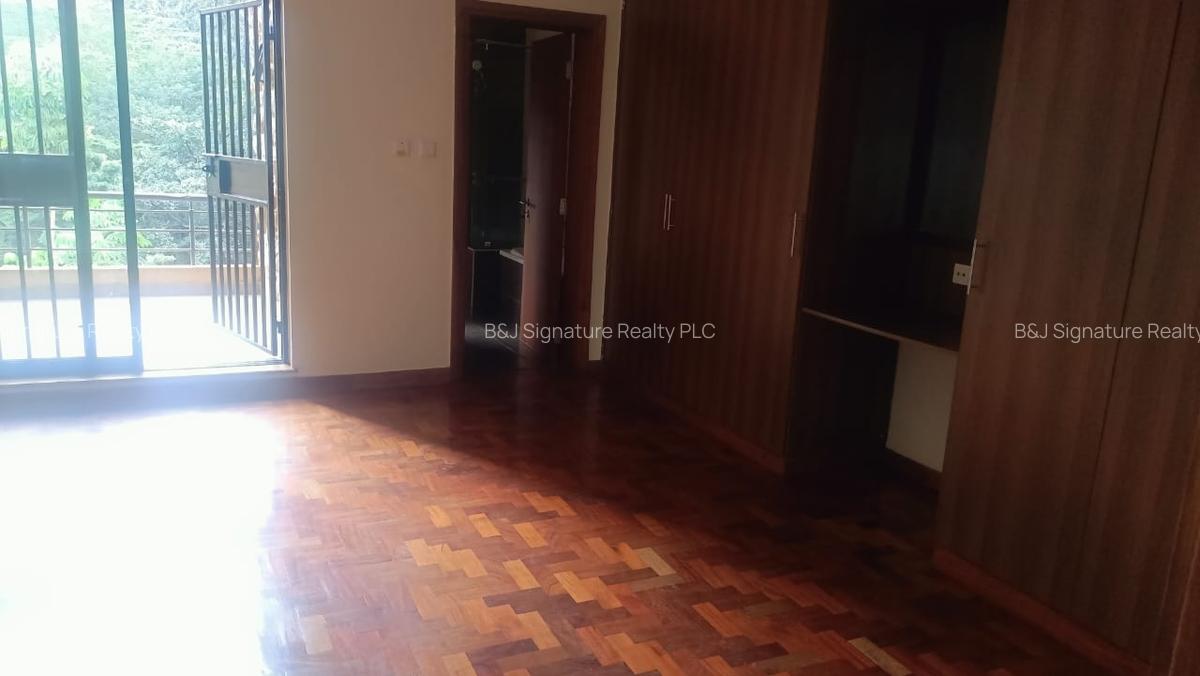 3 Bed Apartment with En Suite in Kilimani - 10
