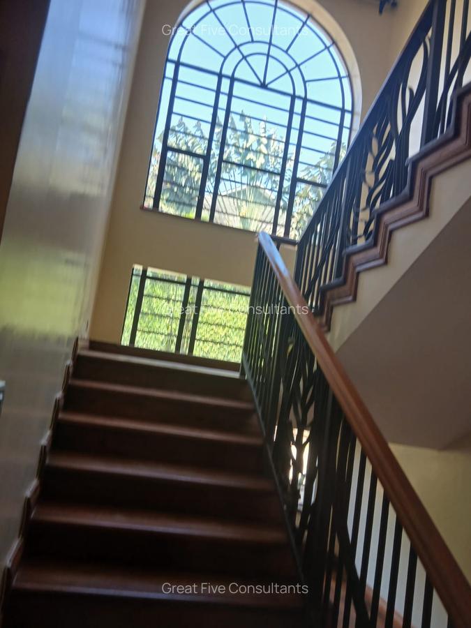 5 Bed Villa with En Suite in Westlands Area - 7