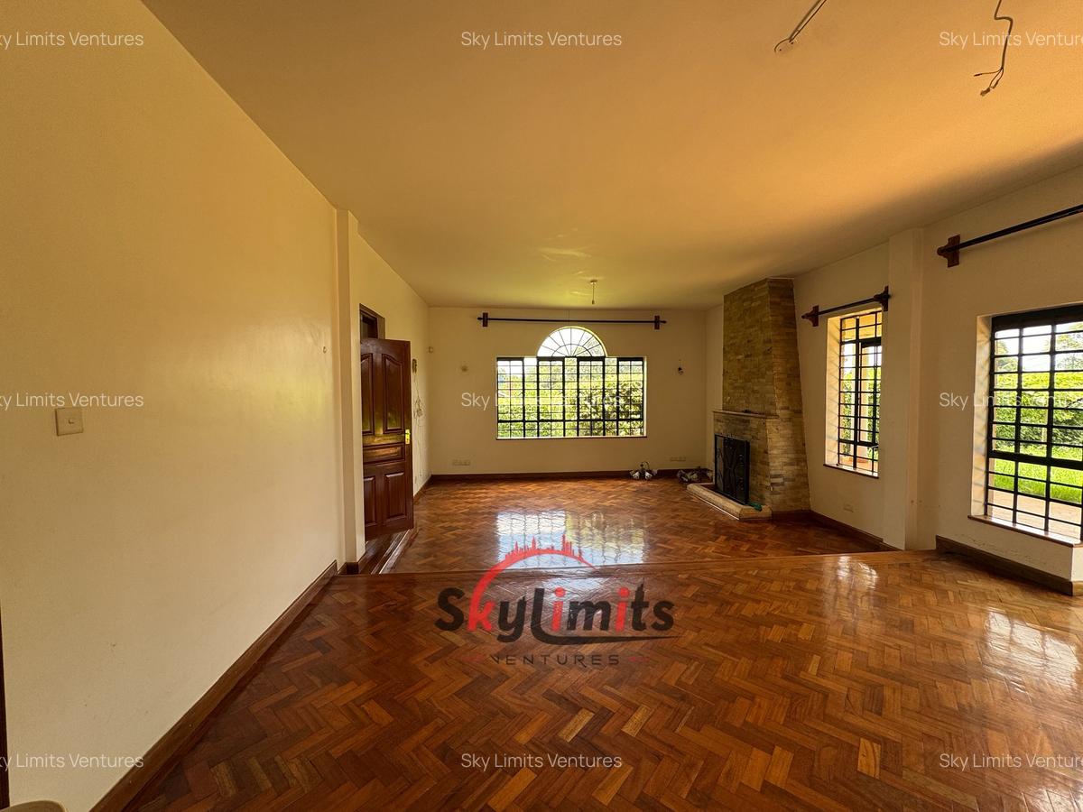 4 Bed Townhouse with En Suite in Kitisuru - 5