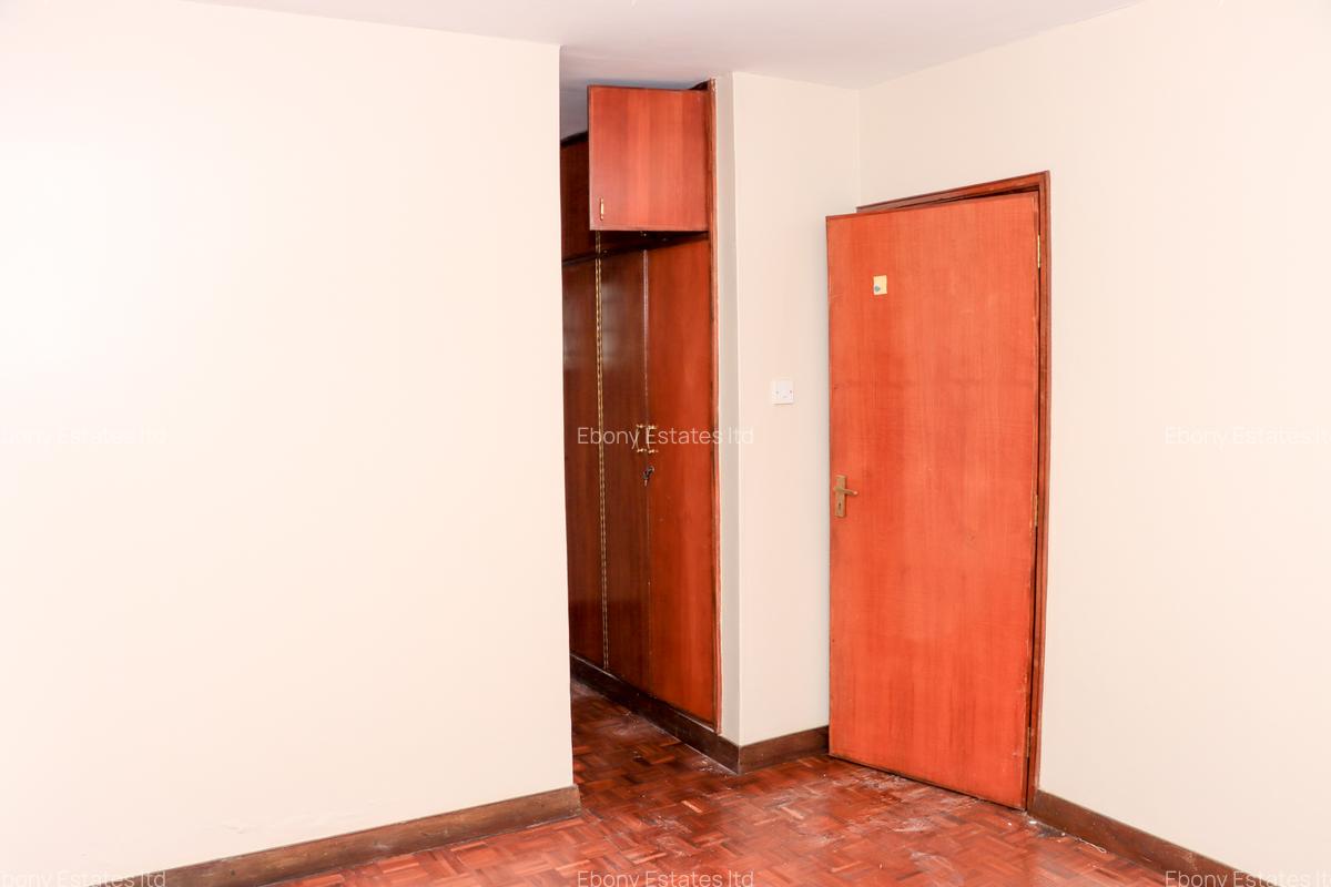 3 Bed Apartment with En Suite in Westlands Area - 3