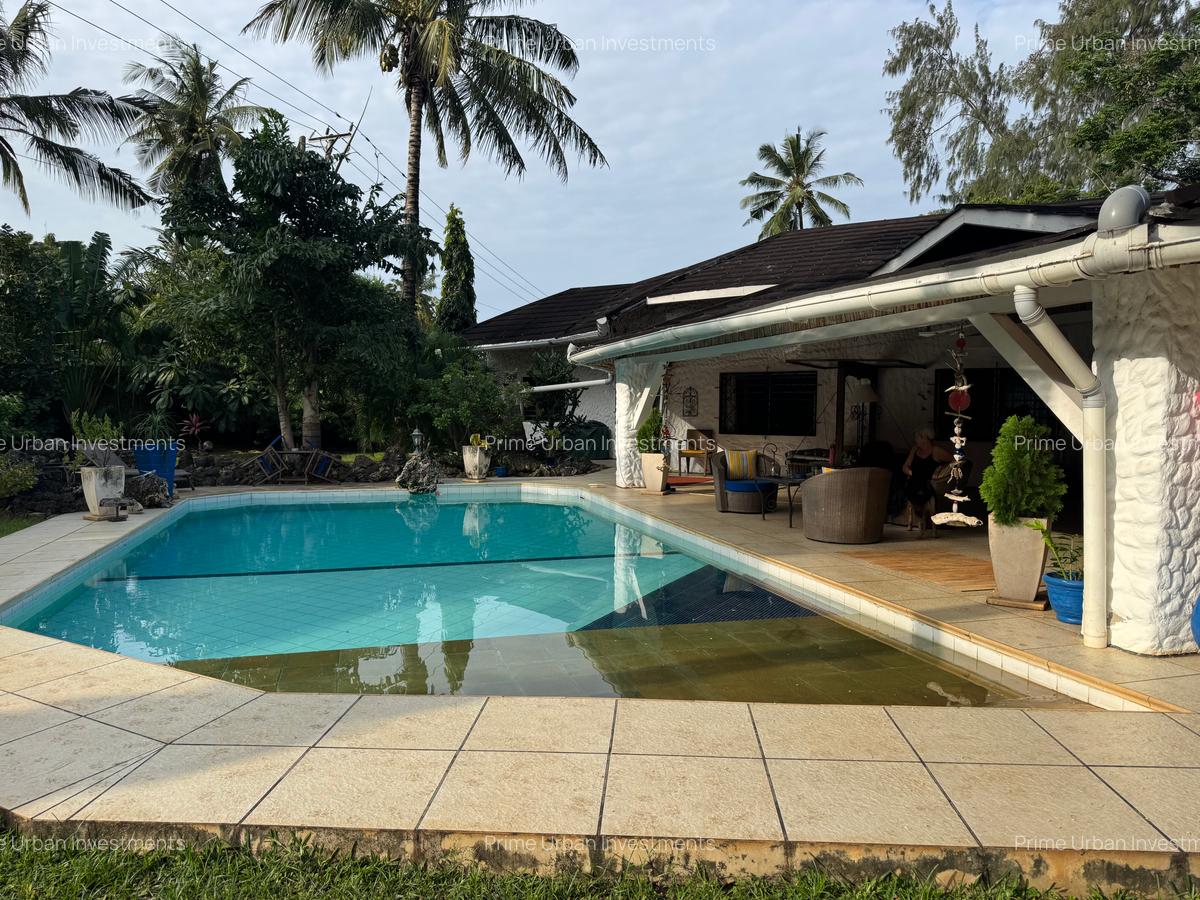 2 Bed House with En Suite in Mtwapa - 13