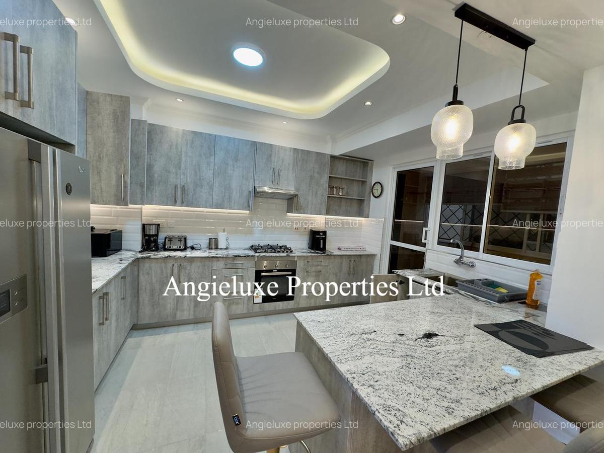 Furnished 2 Bed Apartment with En Suite at Brookside Drive - 4