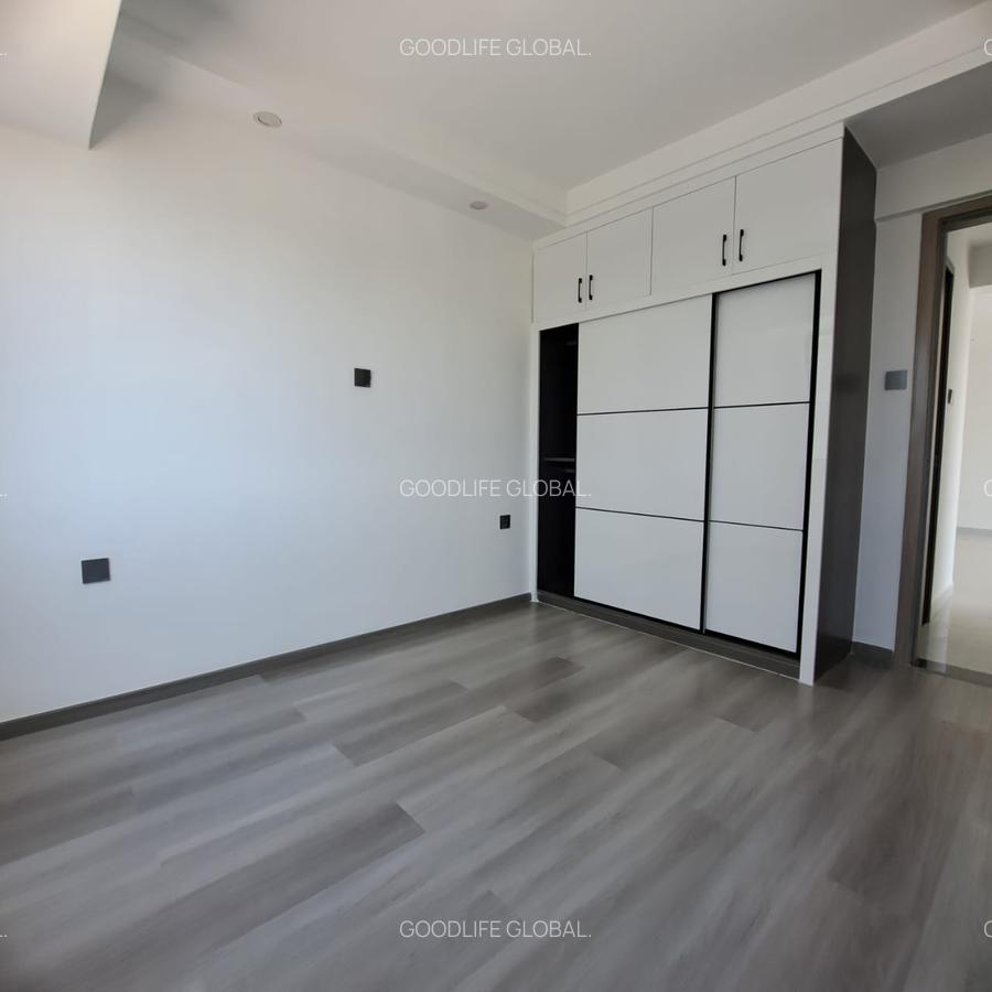 1 Bed Apartment with En Suite at Westlands - 6