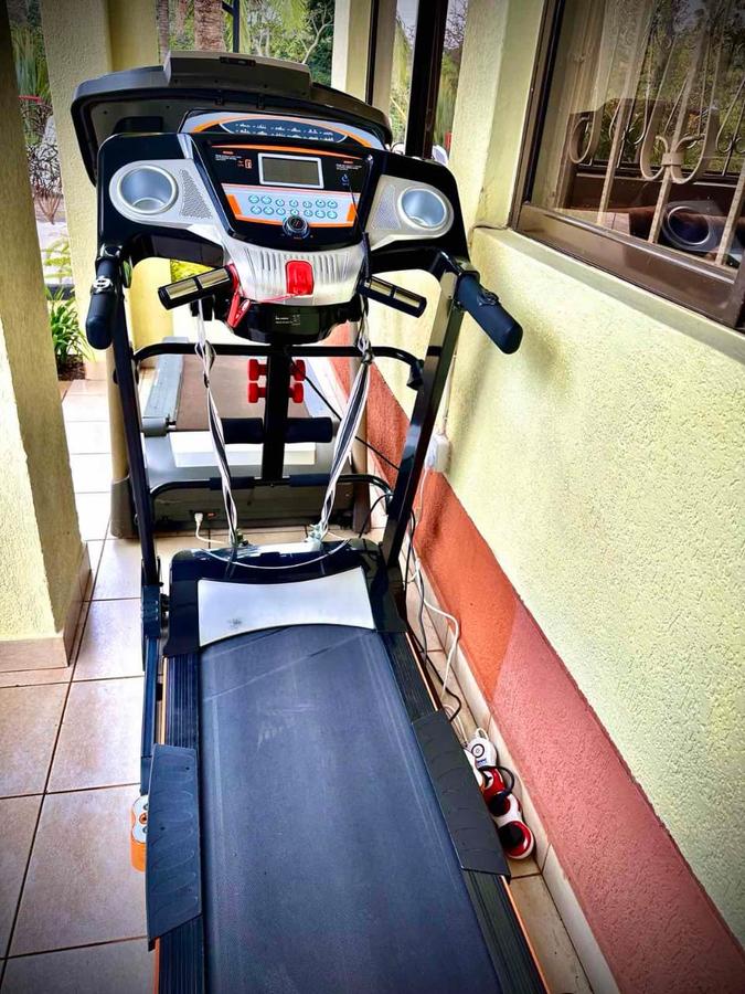 Furnished 1 Bed Apartment with Gym in Runda - 8