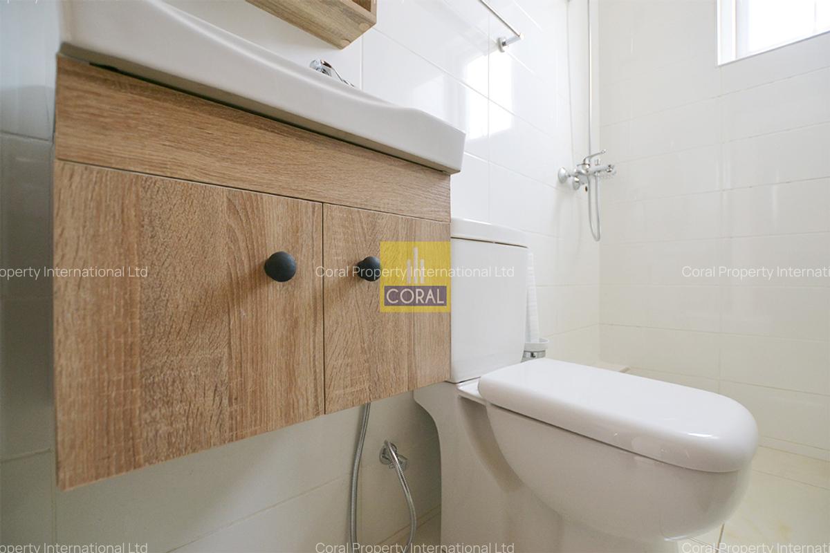 2 Bed Apartment in Rhapta Road - 8