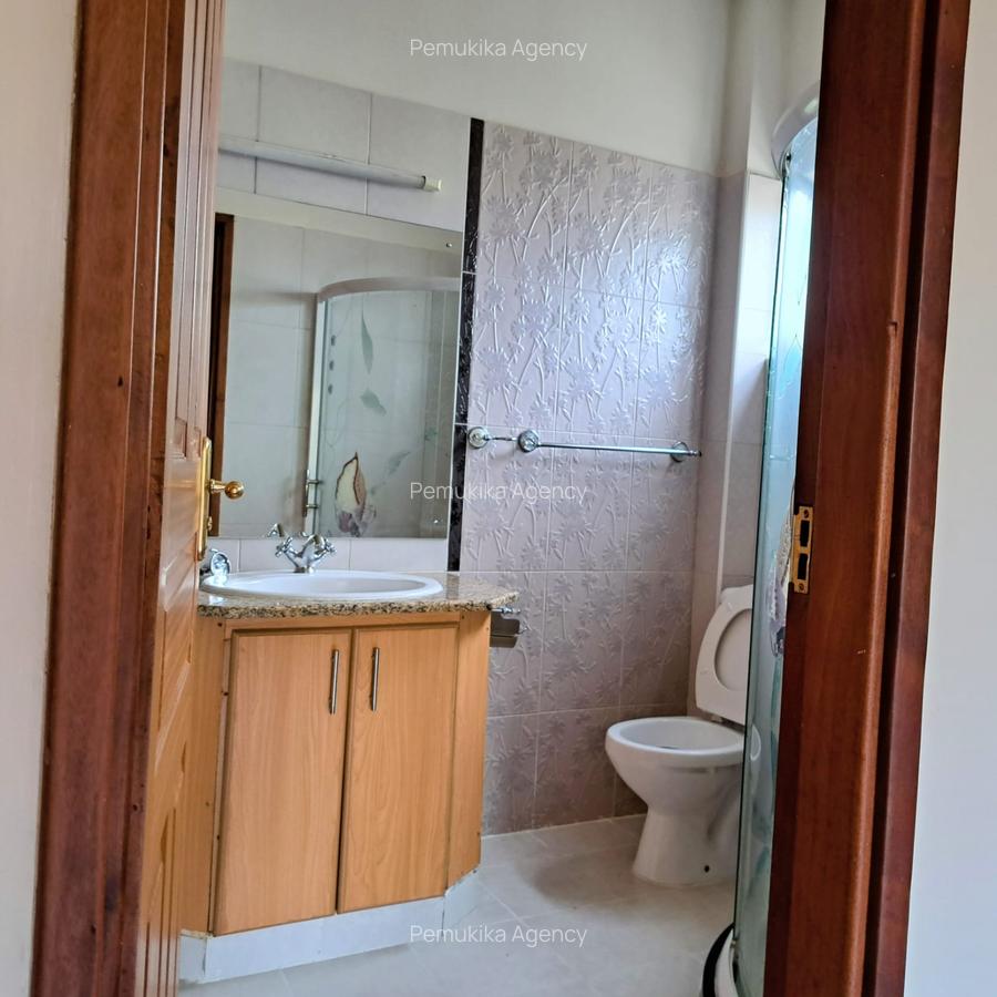 3 Bed Apartment in Kileleshwa - 4