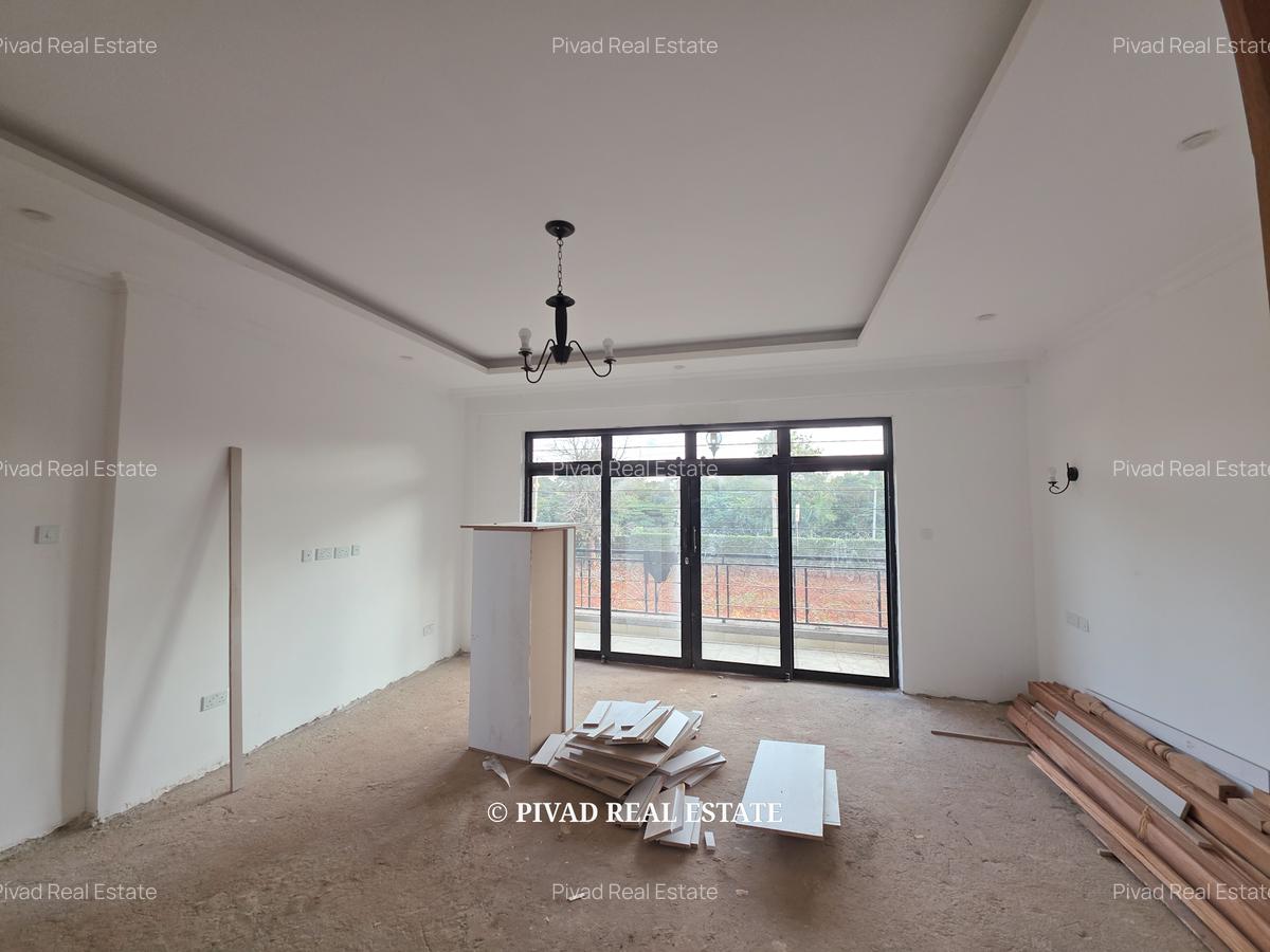 4 Bed House with Garden in Runda - 8