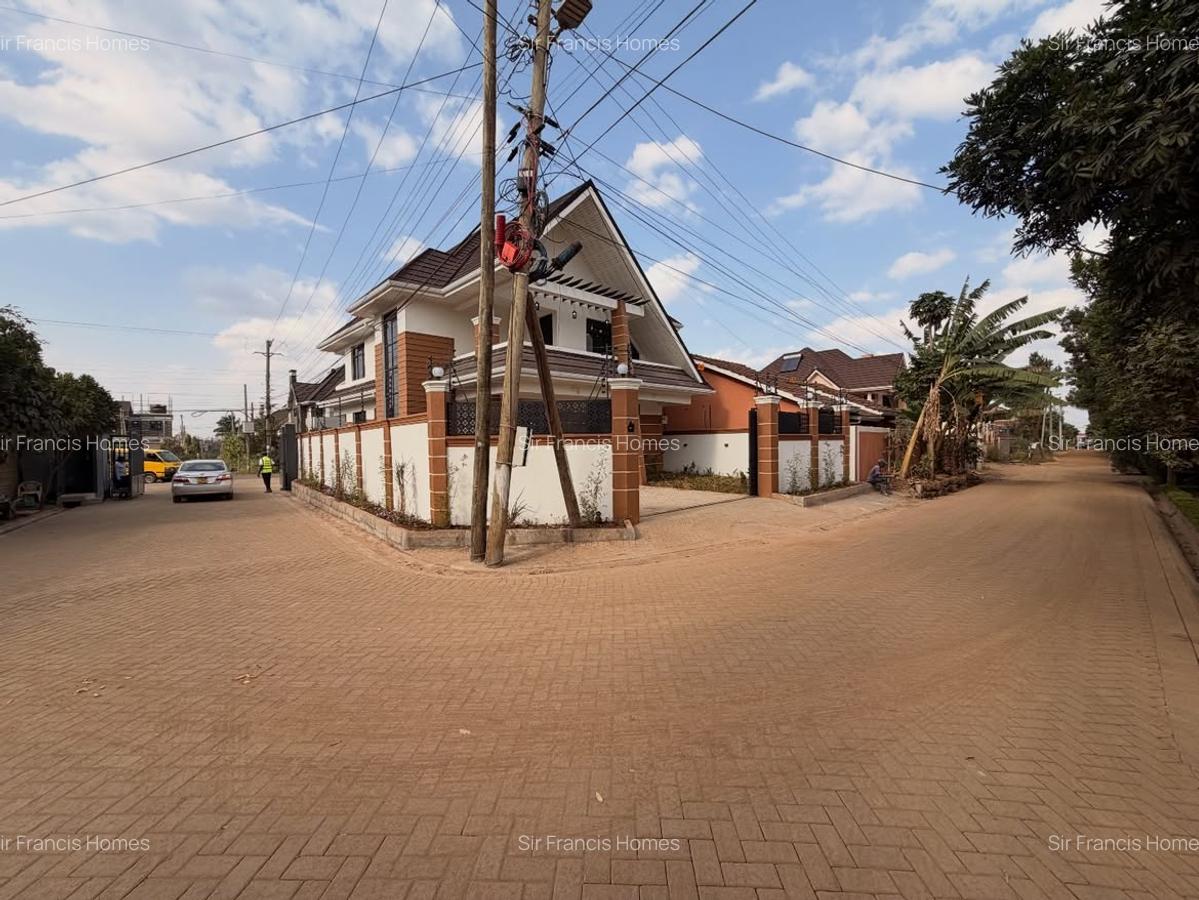 4 Bed House with En Suite at Membley - 14
