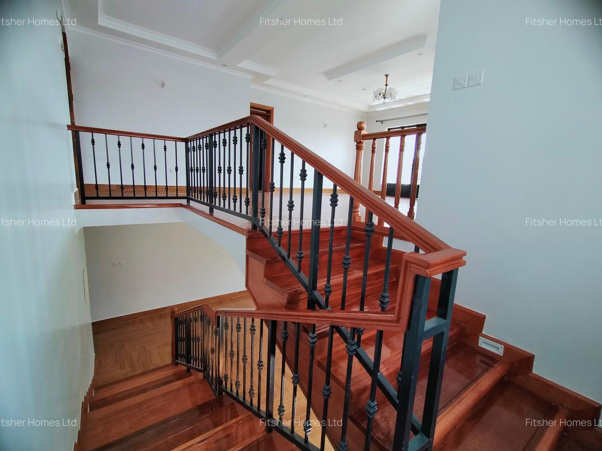 4 Bed House with En Suite in Kiambu Road - 8
