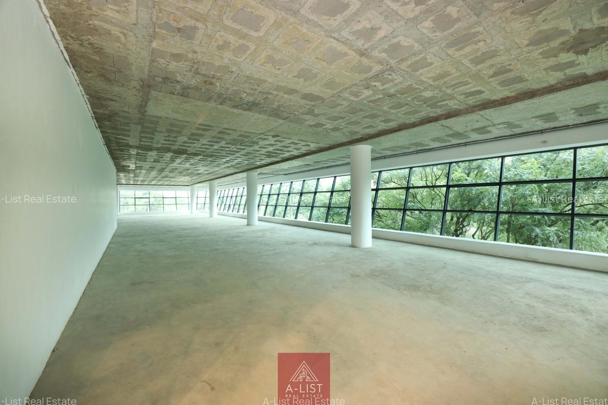 4,000 ft² Commercial Property with Service Charge Included at James Gichuru - 2