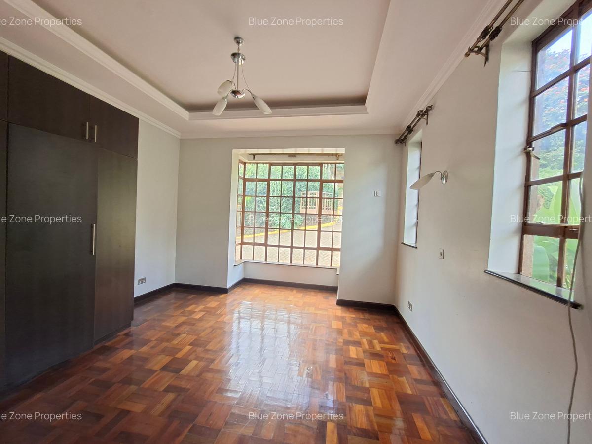 4 Bed Townhouse with En Suite at Rosslyn Lone Tree Estate Rd - 19