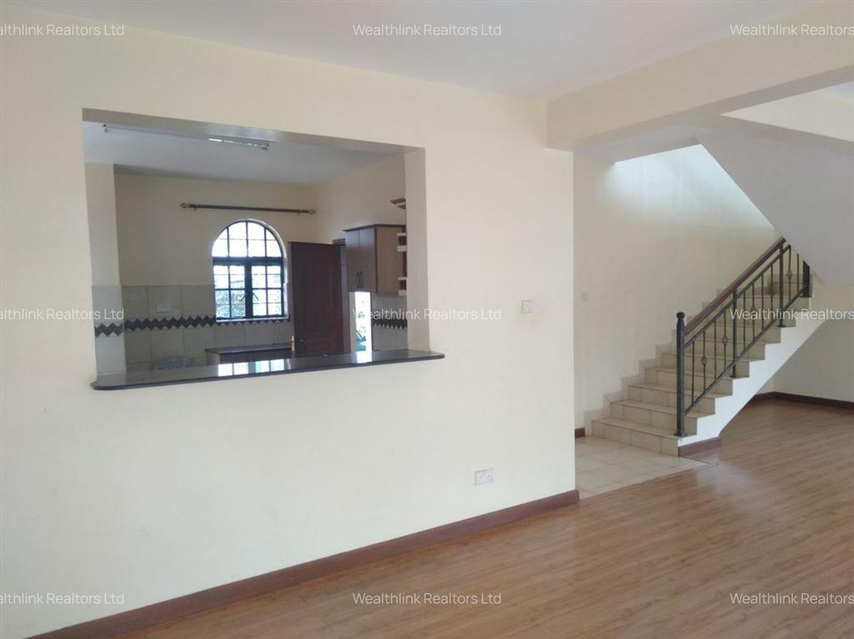 4 Bed Townhouse with En Suite at Five Star Meadows - 6