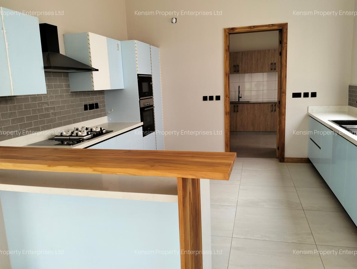 4 Bed Townhouse with En Suite in Loresho - 9