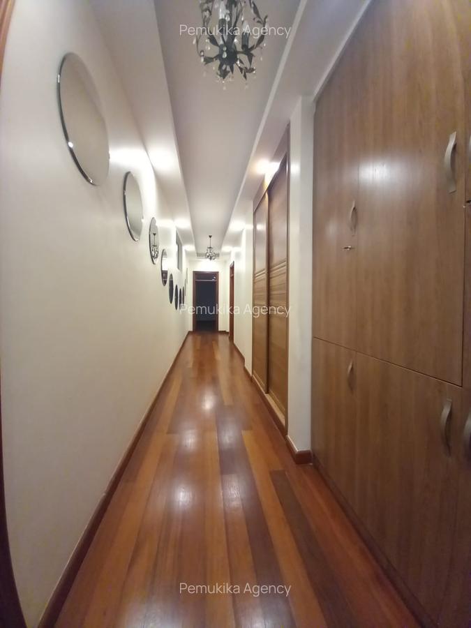 4 Bed Apartment with En Suite in General Mathenge - 2