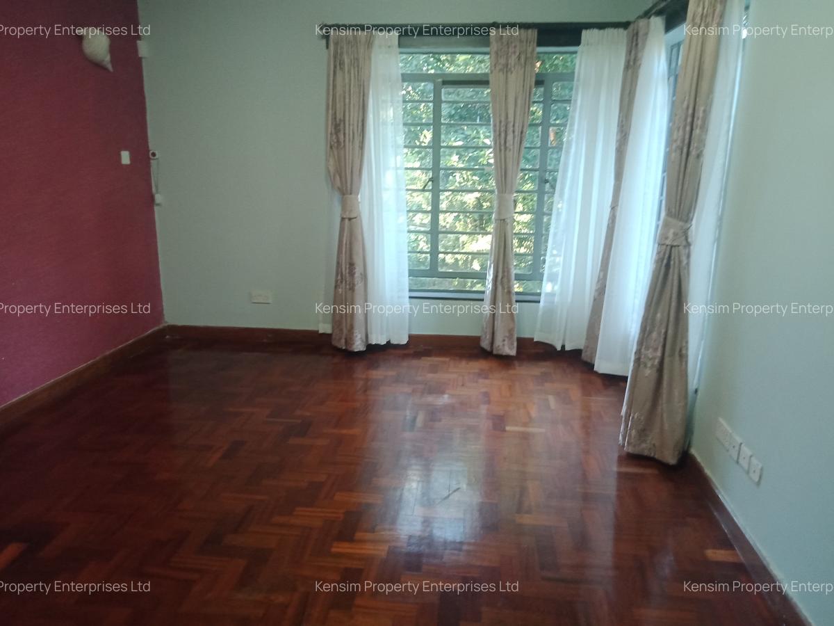 5 Bed Townhouse with En Suite in Kitisuru - 12