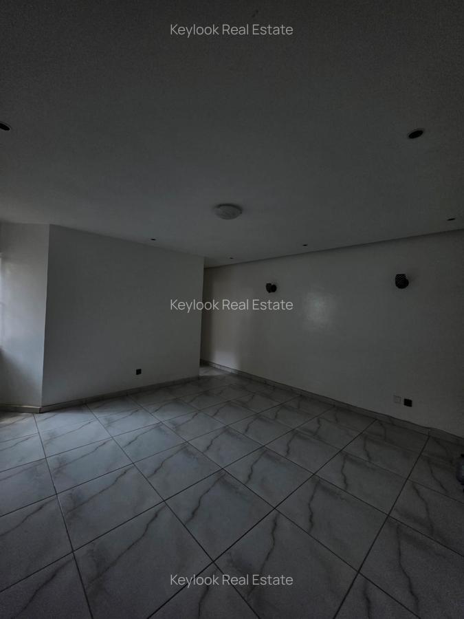 5 Bed Townhouse with En Suite at Gitanga Road - 13