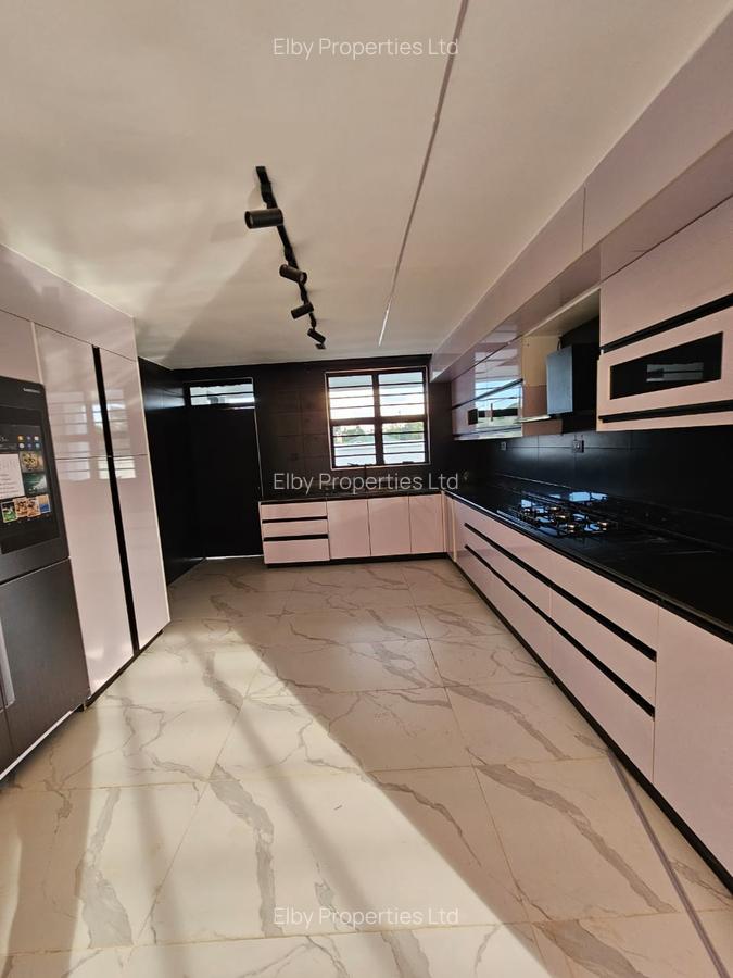 5 Bed House with En Suite in Kiambu Road - 5