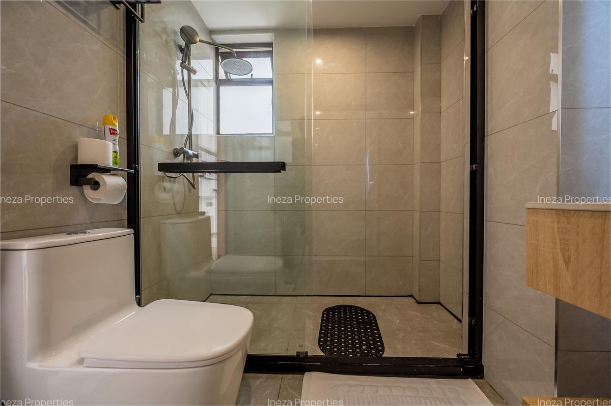 Furnished 2 Bed Apartment with En Suite in Riverside - 11