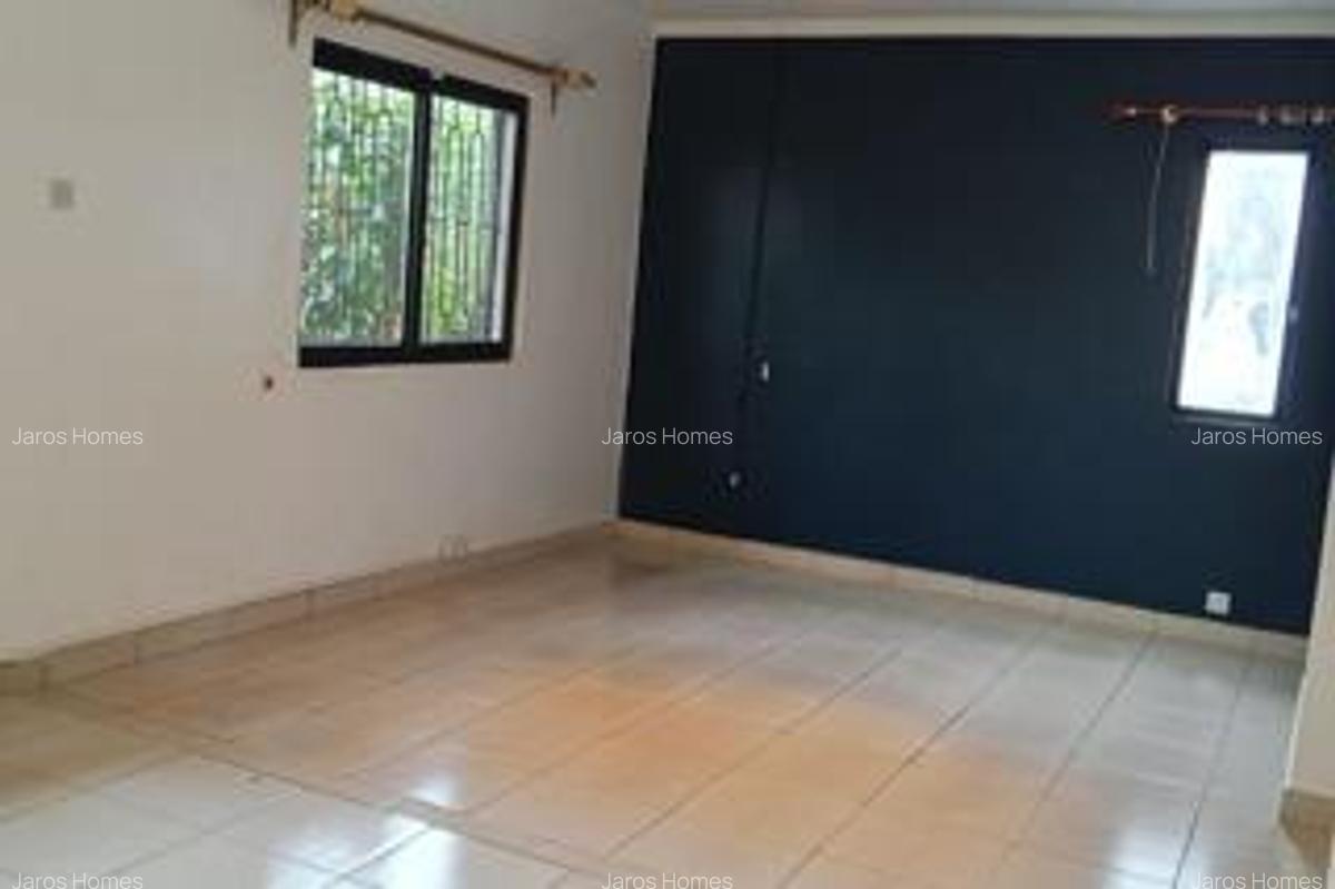 4 Bed House with En Suite at Shinyaru Road - 10