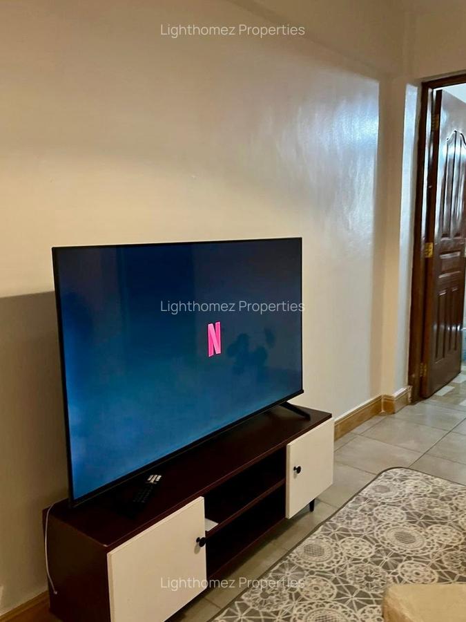 Serviced 2 Bed Apartment with En Suite at Loresho - 14