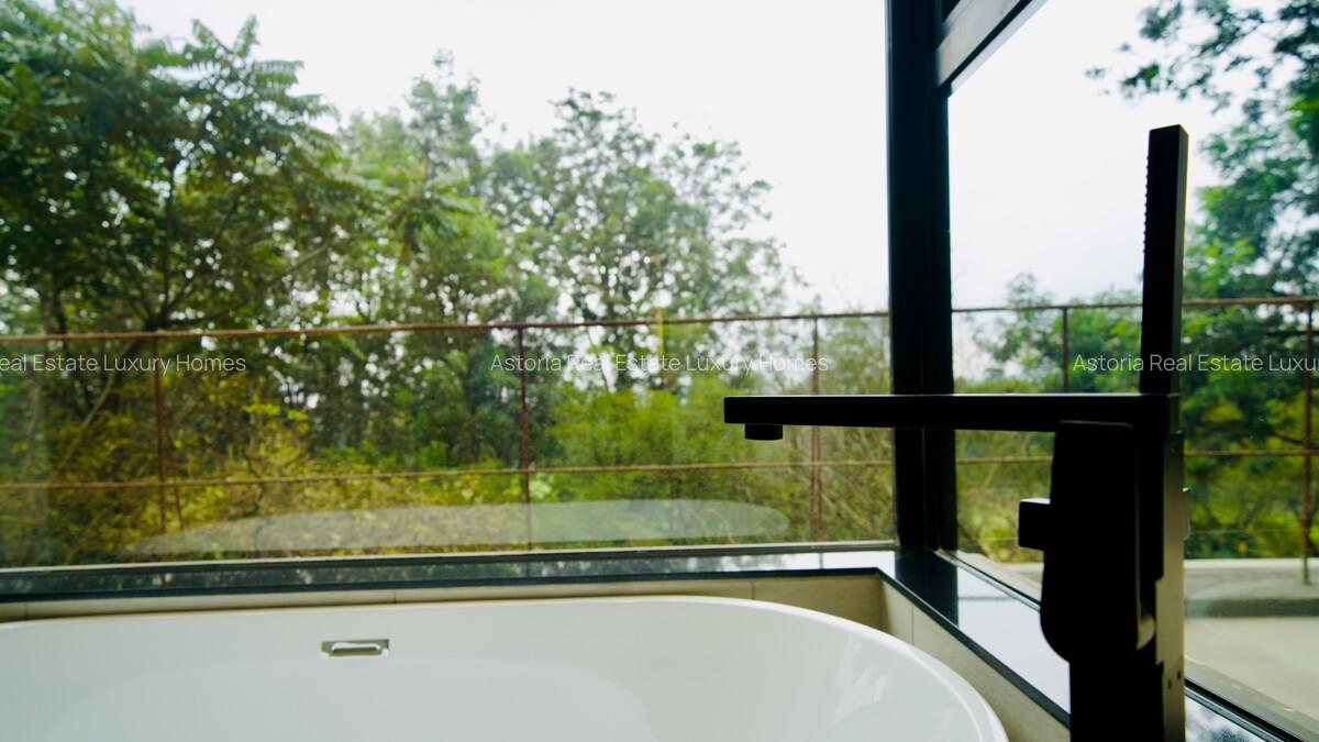 3 Bed Apartment with En Suite at 2026-397 3 Bed - 3