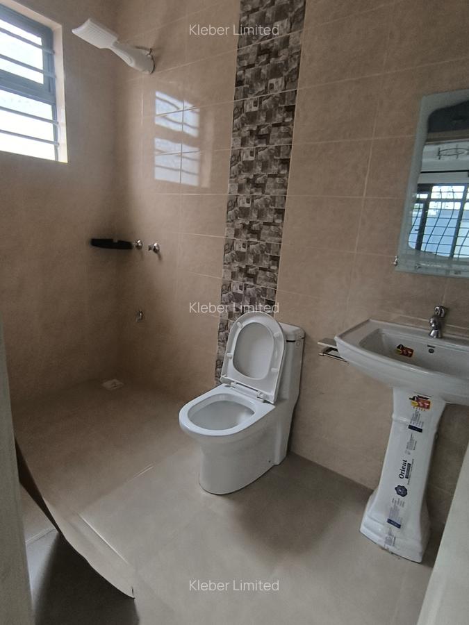 4 Bed Townhouse with En Suite in Ruiru - 8