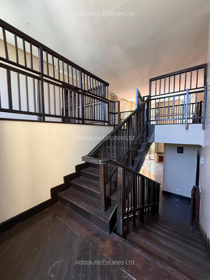 5 Bed Villa with Staff Quarters in Karen - 7