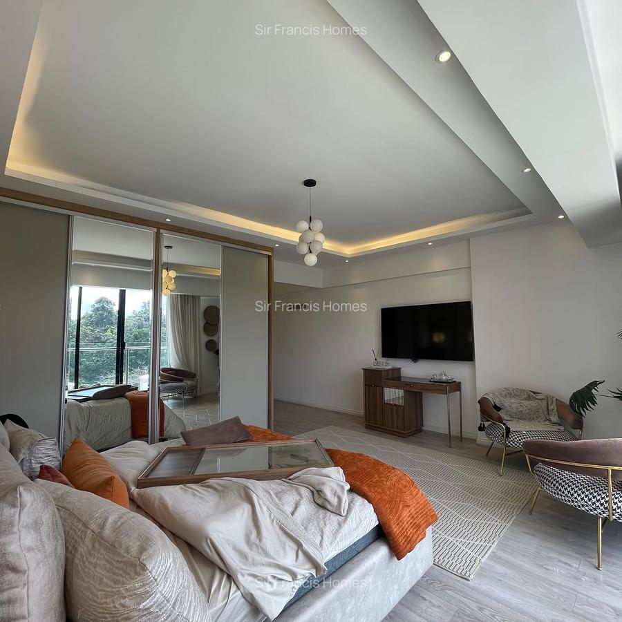 Serviced 3 Bed Apartment with En Suite in Parklands - 9