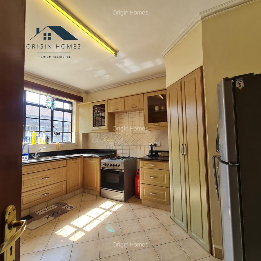 3 Bed Apartment with En Suite at Riverside Drive - 6
