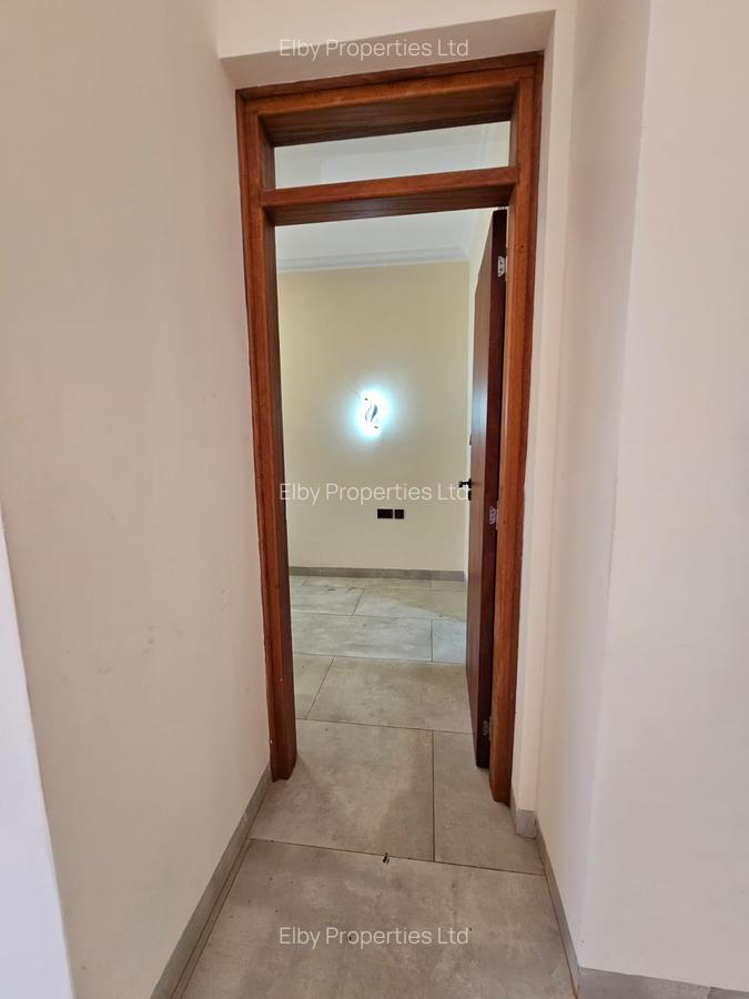 4 Bed Townhouse with En Suite in Kiambu Road - 8