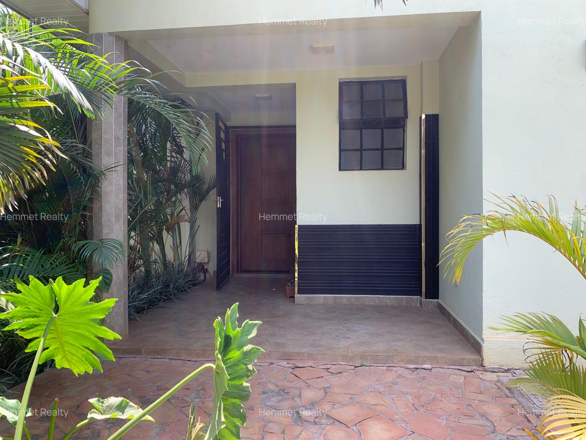 4 Bed Villa with En Suite in Kitisuru - 4