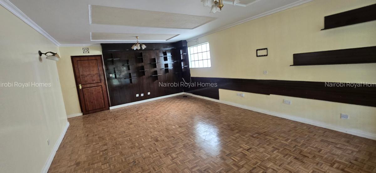 4 Bed Townhouse with En Suite at Lavington Mbaazi Road - 17