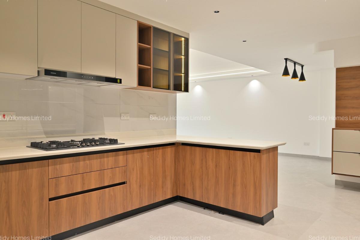 3 Bed Apartment with En Suite in Westlands Area - 5