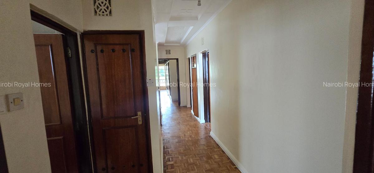 4 Bed Townhouse with En Suite at Lavington Road - 4