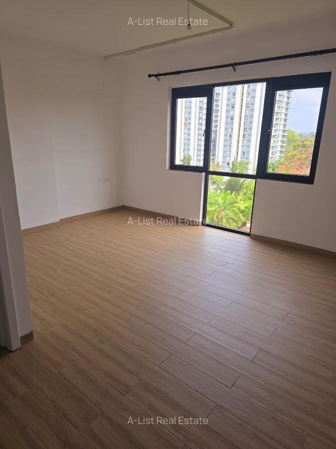 3 Bed Apartment with En Suite at Othaya Road - 7