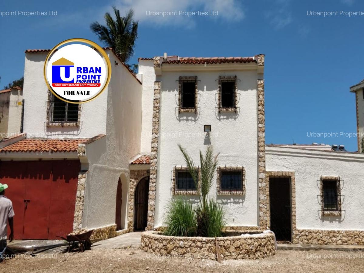 4 Bed House with Staff Quarters in Nyali Area - 12