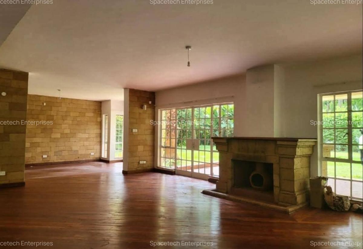 5 Bed Townhouse with En Suite in Rosslyn - 9