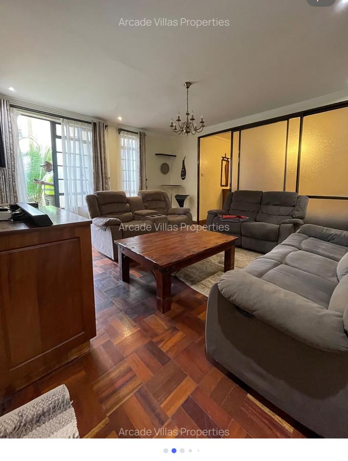 Serviced 1 Bed Apartment with En Suite in Riverside - 1