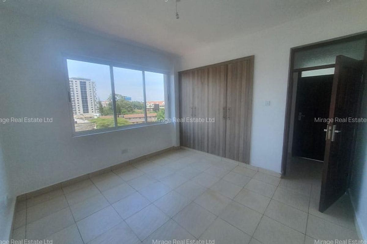 3 Bed Apartment with Staff Quarters in Kilimani - 8